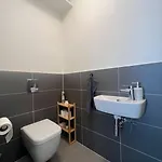 3br Stadium Getaway - Parking דירה