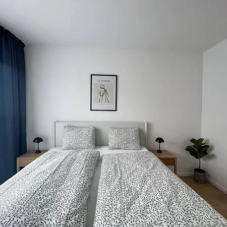 3br Stadium Getaway - Parking דירה ברטיסלאבה